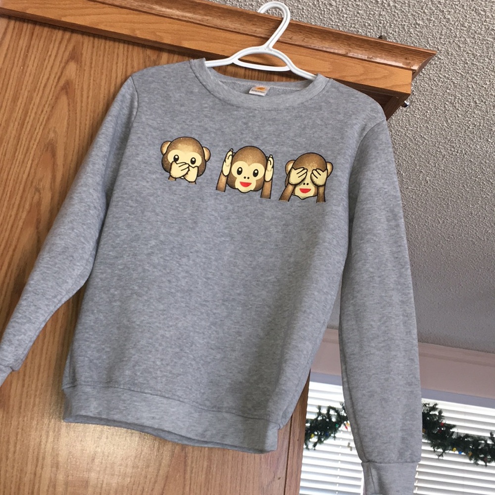 Crew neck sweater